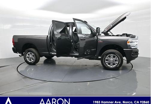 2024 RAM 2500 Laramie Crew Cab 4x4 6'4' Box