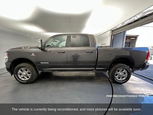 2024 RAM 2500 Laramie Crew Cab 4x4 6'4' Box