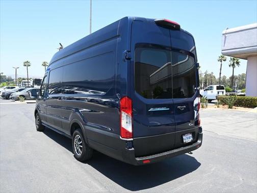 2022 Ford Transit-350 Base