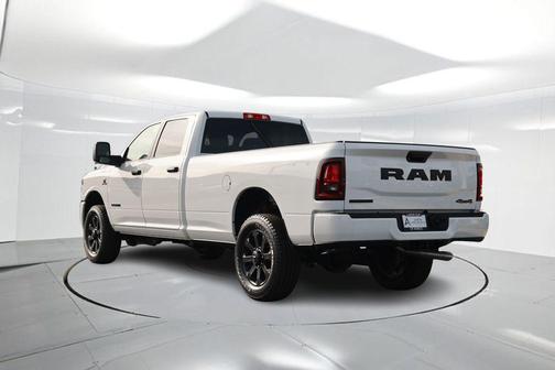 2026 RAM 3500 Big Horn Crew Cab 4x4 8' Box