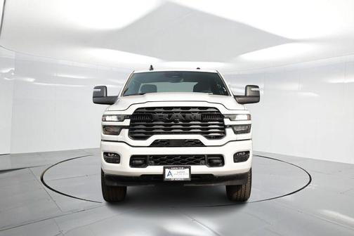 2026 RAM 3500 Big Horn Crew Cab 4x4 8' Box