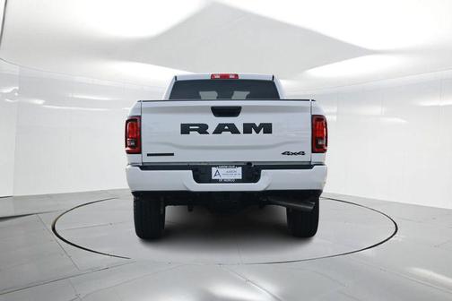 2026 RAM 3500 Big Horn Crew Cab 4x4 8' Box