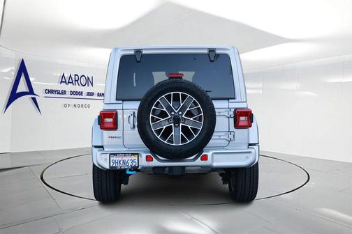 Silver Zynith Clearcoat 2024 Jeep Wrangler 4xe High Altitude