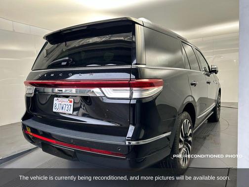 2023 Lincoln Navigator Black Label