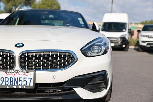 Alpine White 2019 BMW Z4 sDrive30i