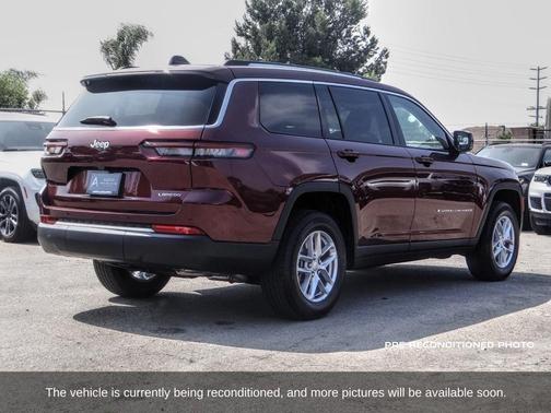 2023 Jeep Grand Cherokee L Laredo