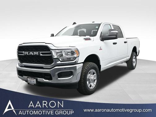 2024 RAM 2500 Tradesman Crew Cab 4x4 6'4' Box