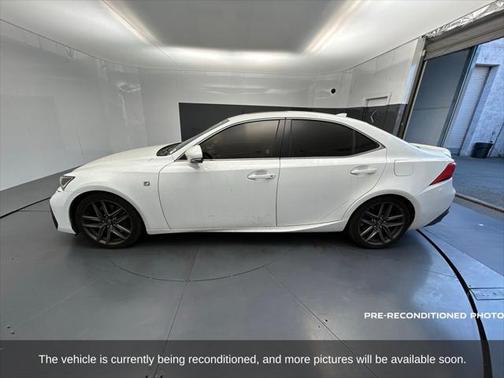 2018 Lexus IS 300 Base