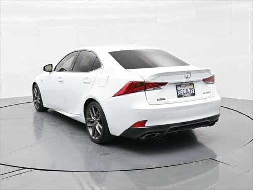 2018 Lexus IS 300 Base