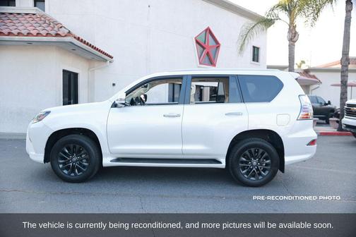 Eminent White Pearl 2023 Lexus GX 460 Premium
