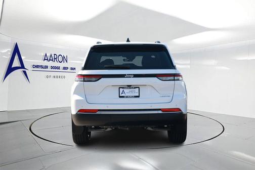 bright white clearcoat 2026 Jeep Grand Cherokee Limited