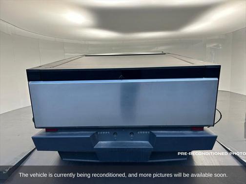 2024 Tesla Cybertruck All-Wheel Drive