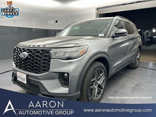 2025 Ford Explorer ST-Line