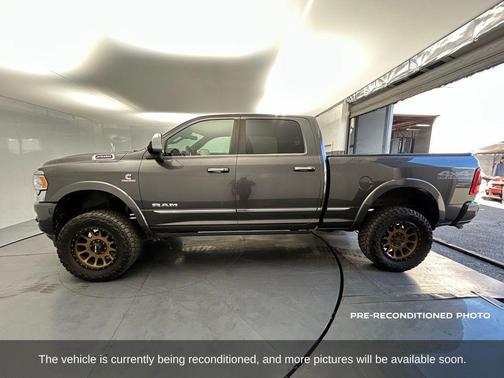 2019 RAM 2500 Limited Crew Cab 4x4 6'4' Box