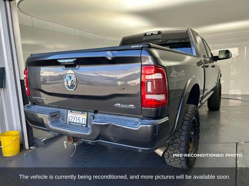 2019 RAM 2500 Limited Crew Cab 4x4 6'4' Box