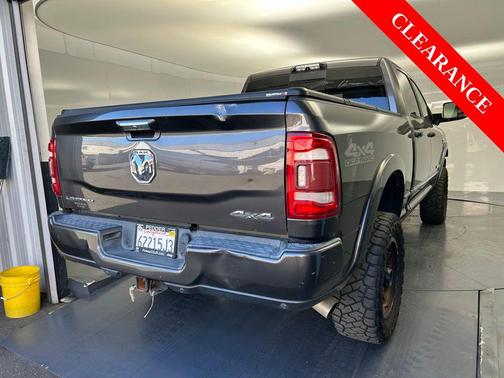 2019 RAM 2500 Limited Crew Cab 4x4 6'4' Box