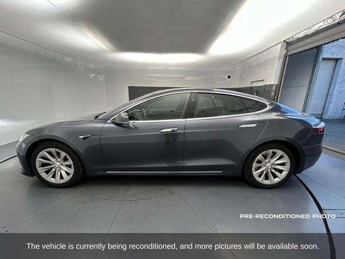 2018 Tesla Model S 75D
