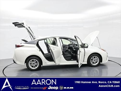 2016 Toyota Prius Two