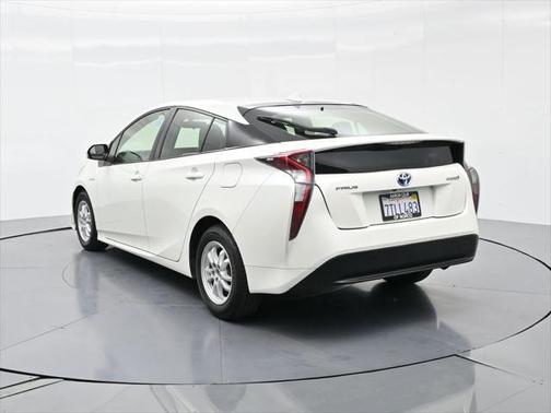 2016 Toyota Prius Two