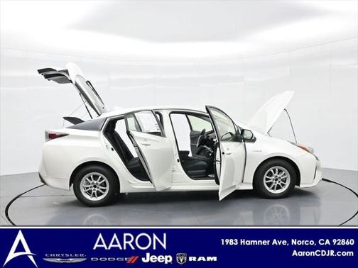 2016 Toyota Prius Two