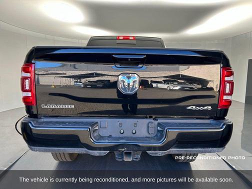 2024 RAM 2500 Laramie Crew Cab 4x4 6'4' Box