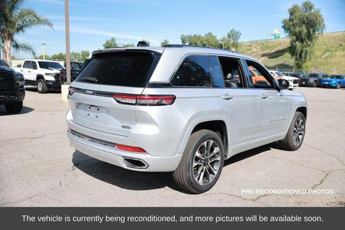 2023 Jeep Grand Cherokee Overland
