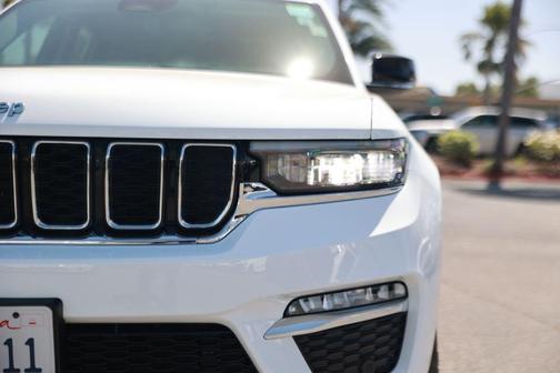 Bright White Clearcoat 2022 Jeep Grand Cherokee 4xe Base