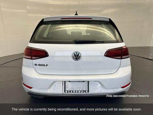 2019 Volkswagen e-Golf SE