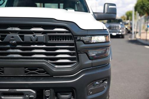 Bright White Clearcoat 2026 RAM 2500 Tradesman Crew Cab 4x4 6'4' Box