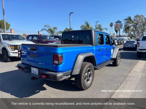 Hydro Blue Pearlcoat 2020 Jeep Gladiator Rubicon