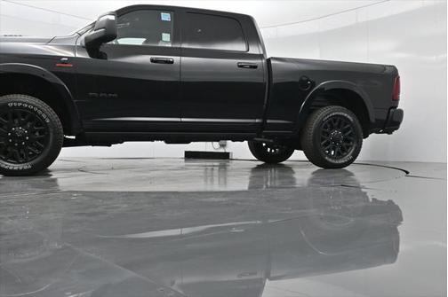 2025 RAM 3500 Limited Crew Cab 4x4 6'4' Box