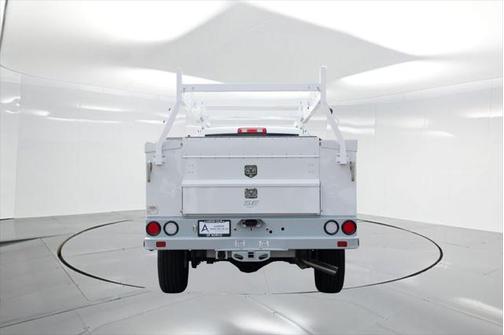 2025 RAM 2500 Tradesman Crew Cab 4x2 8' Box