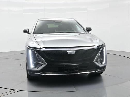 2025 Cadillac LYRIQ Sport
