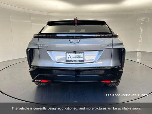 2025 Cadillac LYRIQ Sport