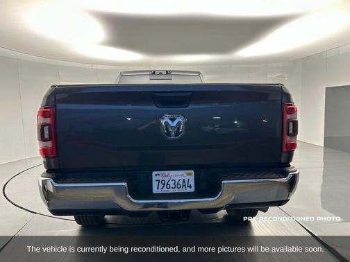 2023 RAM 2500 Tradesman Regular Cab 4x2 8' Box