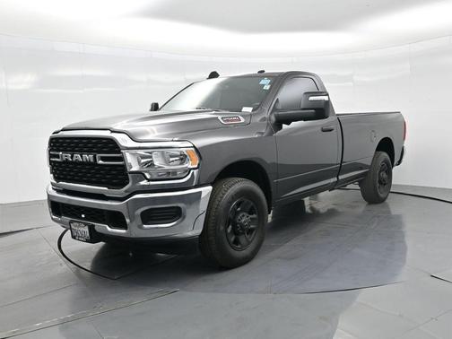 2023 RAM 2500 Tradesman Regular Cab 4x2 8' Box