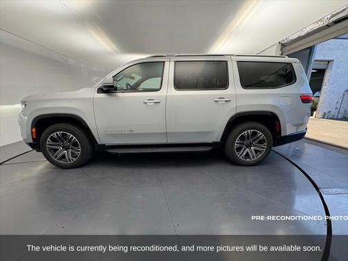 2022 Jeep Wagoneer Series III 4x4