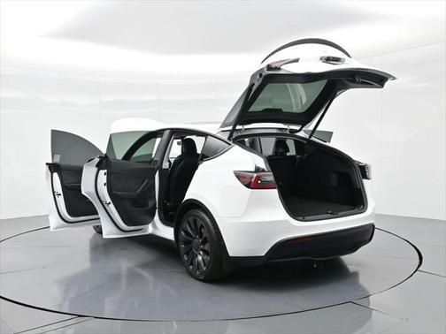 2021 Tesla Model Y Performance Dual Motor All-Wheel Drive