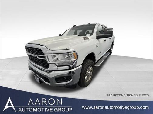 2023 RAM 2500 Big Horn Crew Cab 4x4 6'4' Box