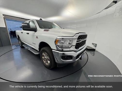 2023 RAM 2500 Big Horn Crew Cab 4x4 6'4' Box