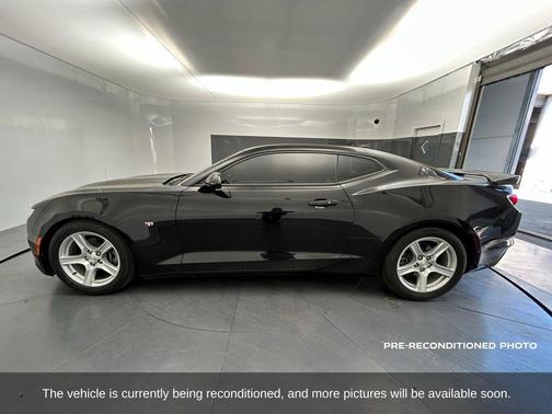 2022 Chevrolet Camaro 1LT