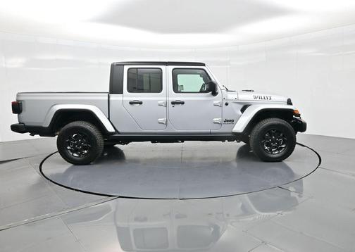 2023 Jeep Gladiator Willys 4x4