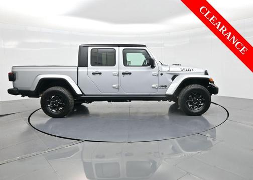 2023 Jeep Gladiator Willys 4x4