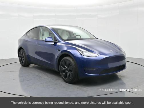 2025 Tesla Model Y Long Range Dual Motor Rear-Wheel Drive
