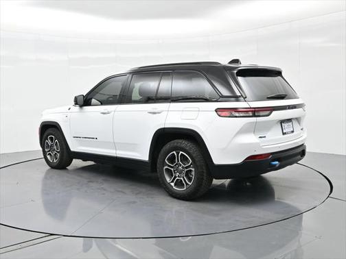 2023 Jeep Grand Cherokee 4xe Trailhawk