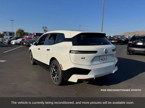Alpine White 2025 BMW iX xDrive50