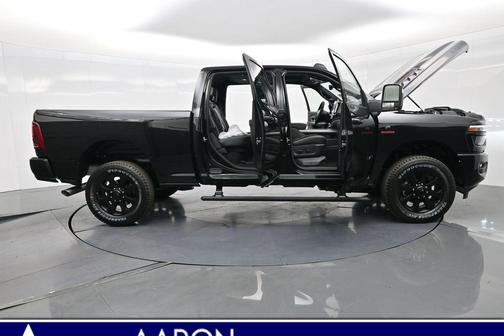 2025 RAM 2500 Laramie Crew Cab 4x4 6'4' Box