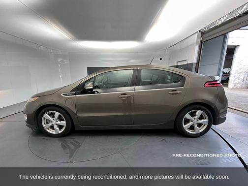 2015 Chevrolet Volt Base