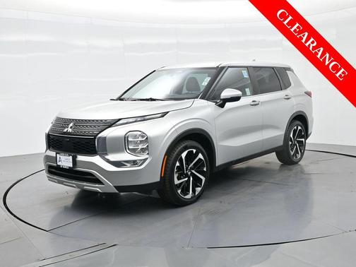 2023 Mitsubishi Outlander SE Special Edition 2WD