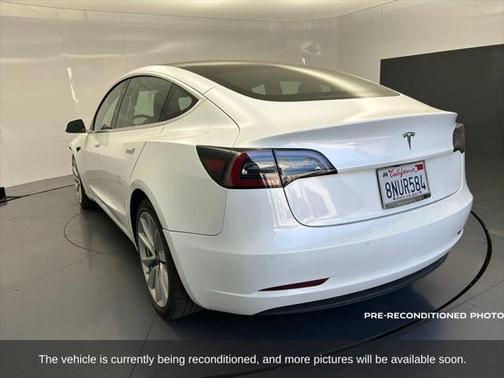 2020 Tesla Model 3 Standard Range